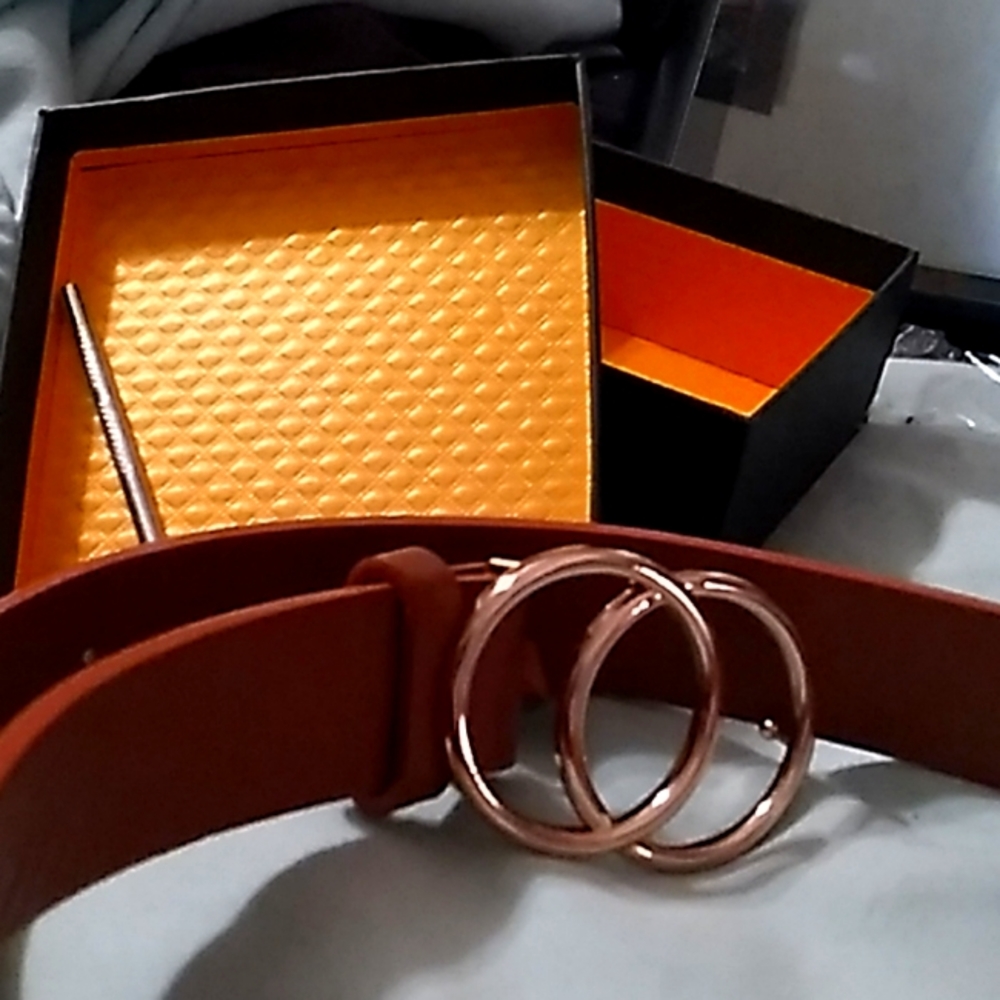 Coach belt